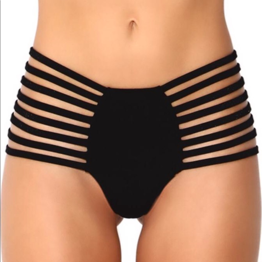 Strappy bottoms from iheartraves